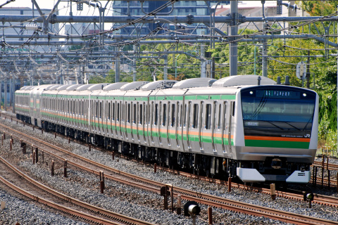 【JR東】E233系高崎車 営業運転開始を蕨～南浦和で撮影した写真