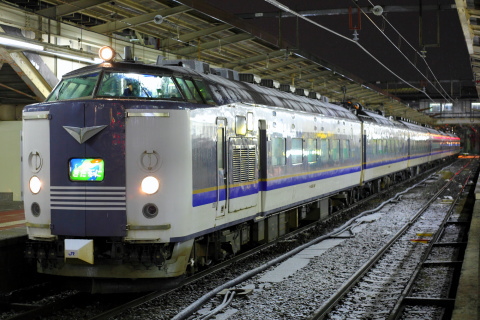 【JR西】寝台急行「きたぐに号」運転 を新潟駅で撮影した写真