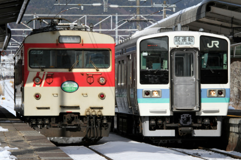 【JR東】211系3000番代ナノN301編成 本線試運転を小野駅で撮影した写真