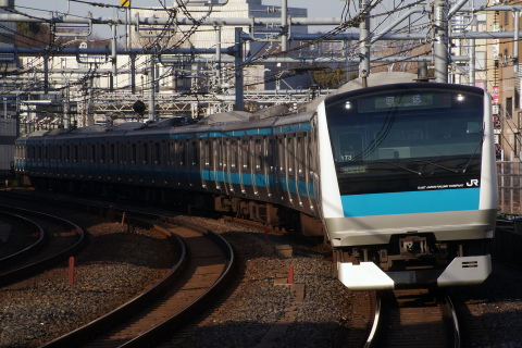 【JR東】E233系ウラ173編成 東京総合車両センター入場を御徒町駅で撮影した写真