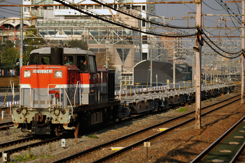 【JR貨】コキ107形（822-827）甲種輸送の拡大写真