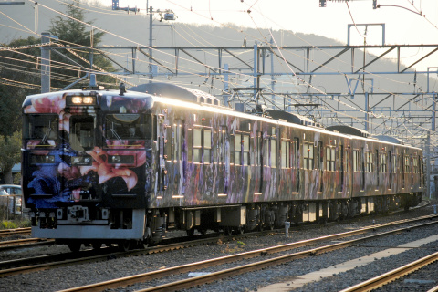 【JR四】113系カマ3編成『アラーキー列車』 運用開始を香西～高松で撮影した写真