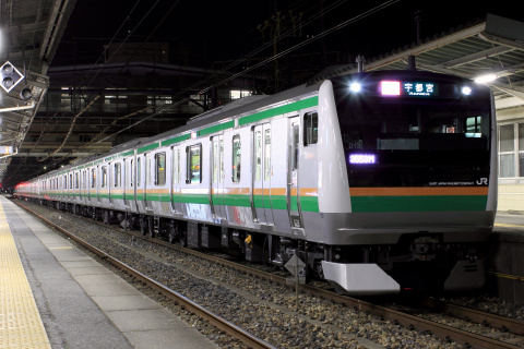 【JR東】E233系3000番代 宇都宮線での運用開始を蓮田駅で撮影した写真