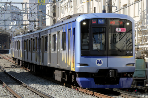 【東急】東横線と副都心線の相互直通運転開始を自由が丘駅付近で撮影した写真