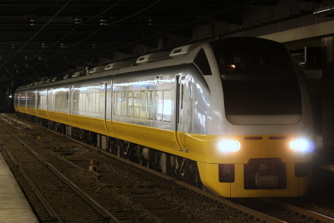 【JR東】E653系カツK303編成 新潟転属に伴う回送を長岡駅で撮影した写真
