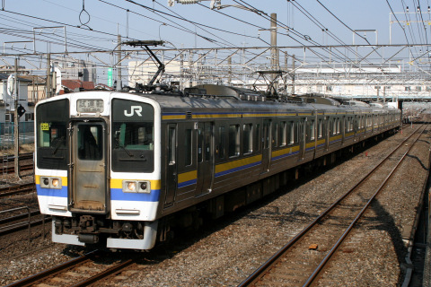 【JR東】211系3000番代マリ506編成 試運転を幕張駅付近で撮影した写真
