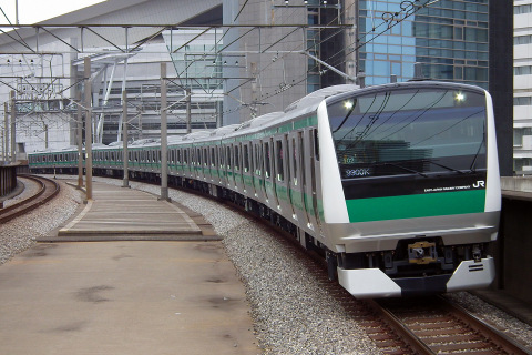 【JR東】E233系7000番代ハエ102編成 川越・埼京線内で試運転の拡大写真