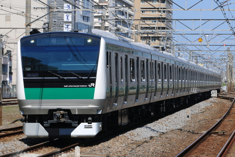 【JR東】E233系7000番代ハエ103編成 国府津へ回送を平塚駅で撮影した写真