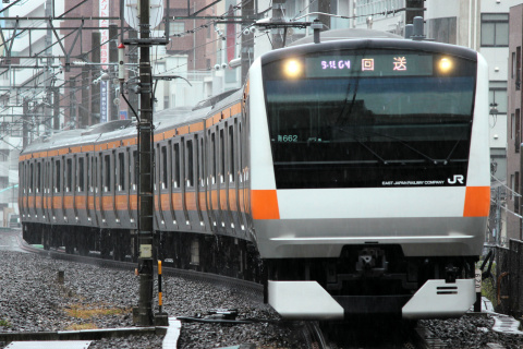 【JR東】E233系トタ青662編成 東京総合車両センター入場を恵比寿駅で撮影した写真