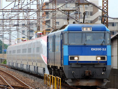 【JR東】E6系 甲種輸送を西浦和駅で撮影した写真