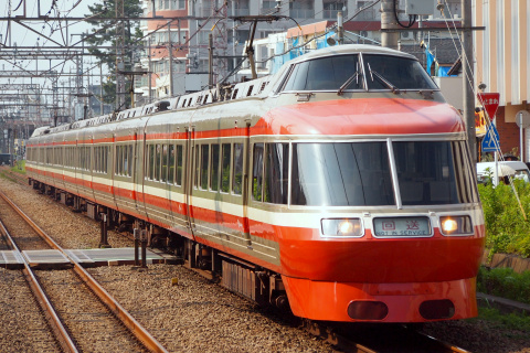 【小田急】7000形7004F（LSE） 特別団体専用列車運転の拡大写真