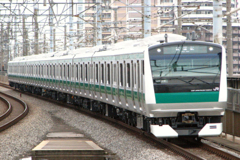 【JR東】E233系7000番代ハエ108編成 川越・埼京線内で試運転を中浦和駅で撮影した写真