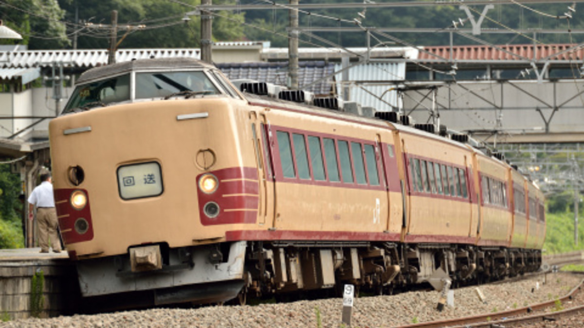 鉄道部品　車両内プレート　モハ102-851 鉄道部品 車両内プレート モハ102-851 - メルカリ