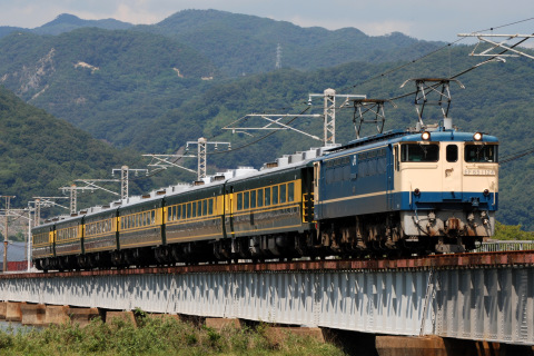 【JR西】サロンカーなにわ「瀬戸内鉄道クルーズ列車」の拡大写真