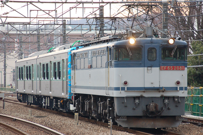 【JR東】EV-E301系V1編成　甲種輸送を府中本町駅で撮影した写真