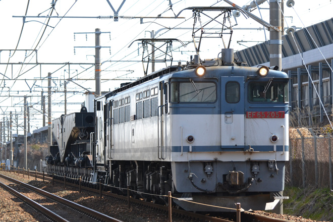 【JR貨】EF65-2057牽引シキ611形回送の拡大写真