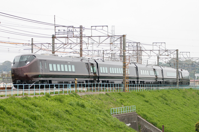 【JR東】E655系が常磐線で試運転を金町～松戸間で撮影した写真