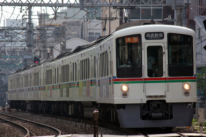 【西武】4000系 西武新宿線に入線