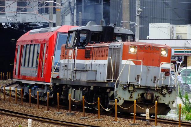 【箱根】箱根登山鉄道3000形3002号 甲種輸送を新大阪付近で撮影した写真