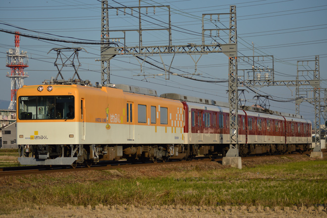 【近鉄】6200系を連結し南大阪線を検測する「はかるくん」の拡大写真