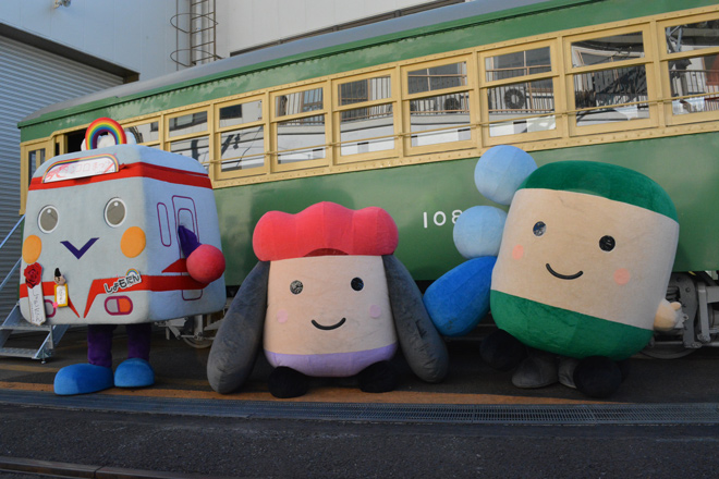 【江ノ電】江ノ電「タンコロまつり2014」開催を極楽寺検車区で撮影した写真
