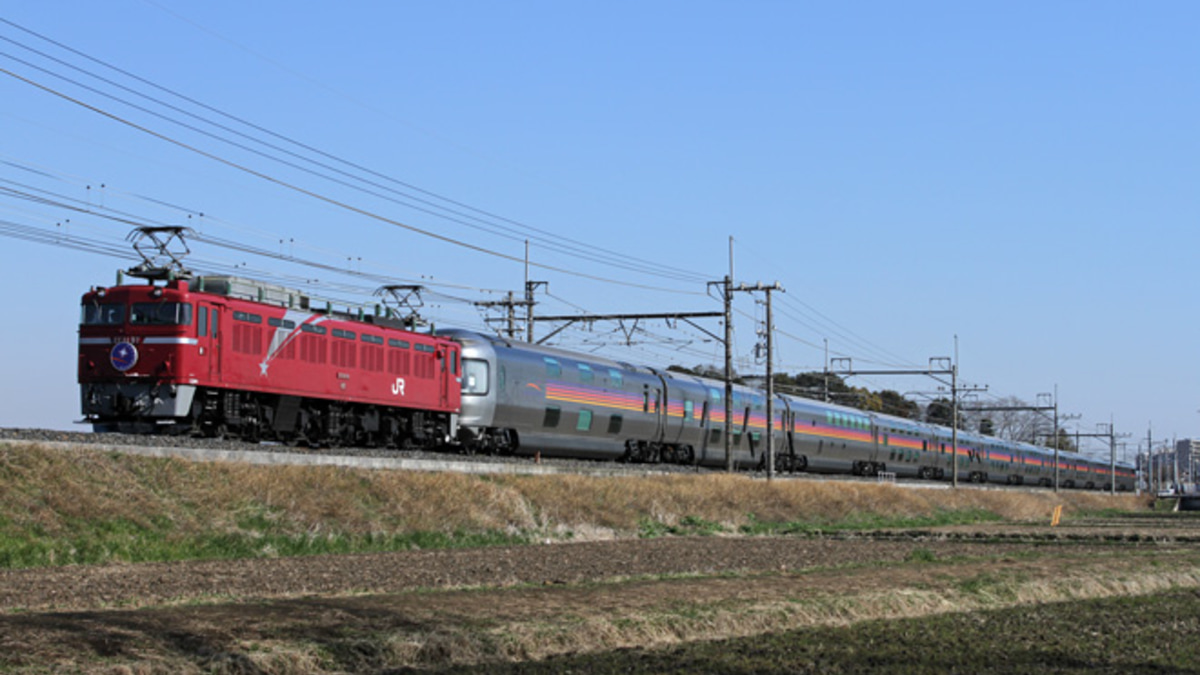 カシオペア 2024/11/16 9011レ カシオペア紀行 甲府行き EF64 1032[新潟]+