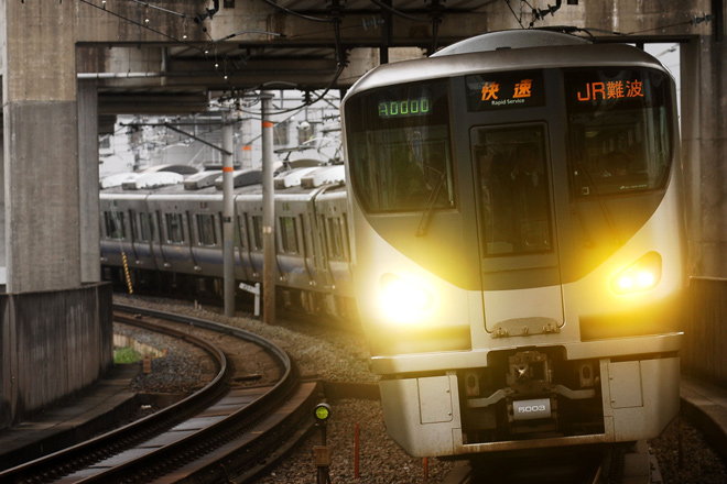 【JR西】南海難波付近不発弾による阪和線臨時快速を今宮駅で撮影した写真