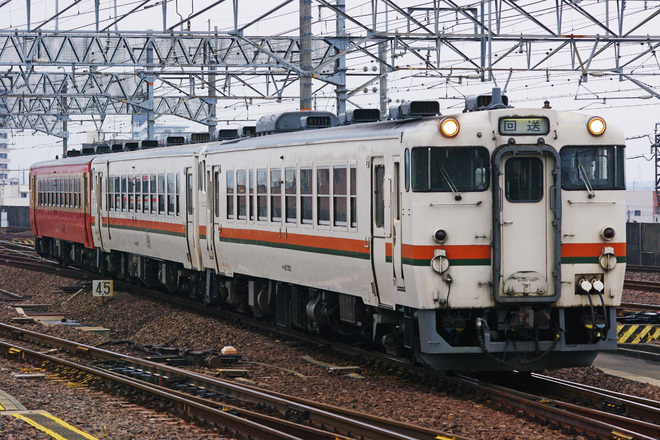 【JR海】キハ40-5501＋キハ48-6501/6812転属回送を岐阜駅で撮影した写真