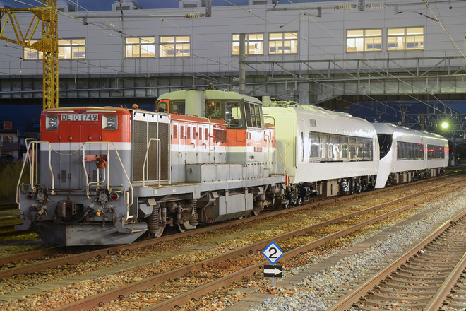 【富士急】8500系（元371系）甲種輸送を篠ノ井駅で撮影した写真