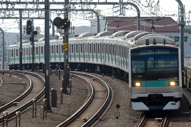 【JR東】E233系マト7編成 小田急貸出返却回送を梅ヶ丘駅で撮影した写真