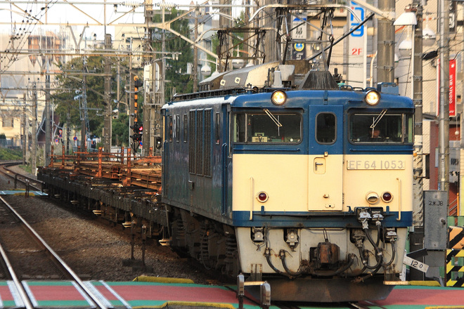【JR東】EF64-1053牽引松本方面工臨を西八王子駅で撮影した写真