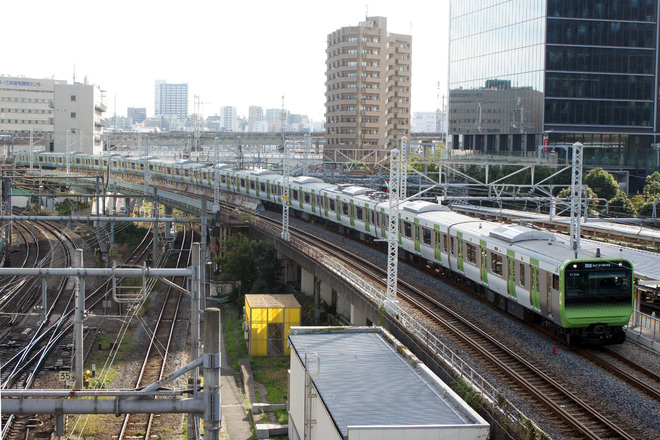 【JR東】E235系トウ01編成「初乗り 鎌倉・品川への旅」