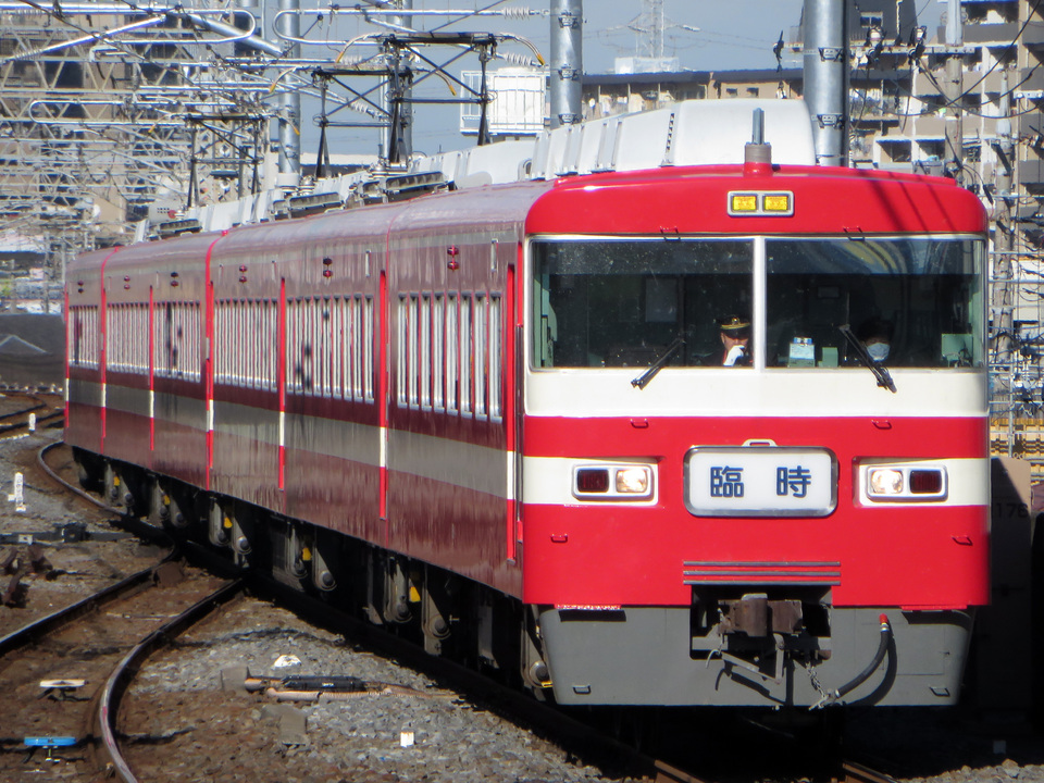【東武】1800系1819F使用 日光いろは坂女子駅伝にともなう団体列車の拡大写真