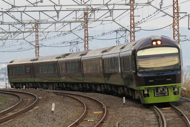 【JR東】伊豆いで湯やまどり号運転を根府川駅で撮影した写真
