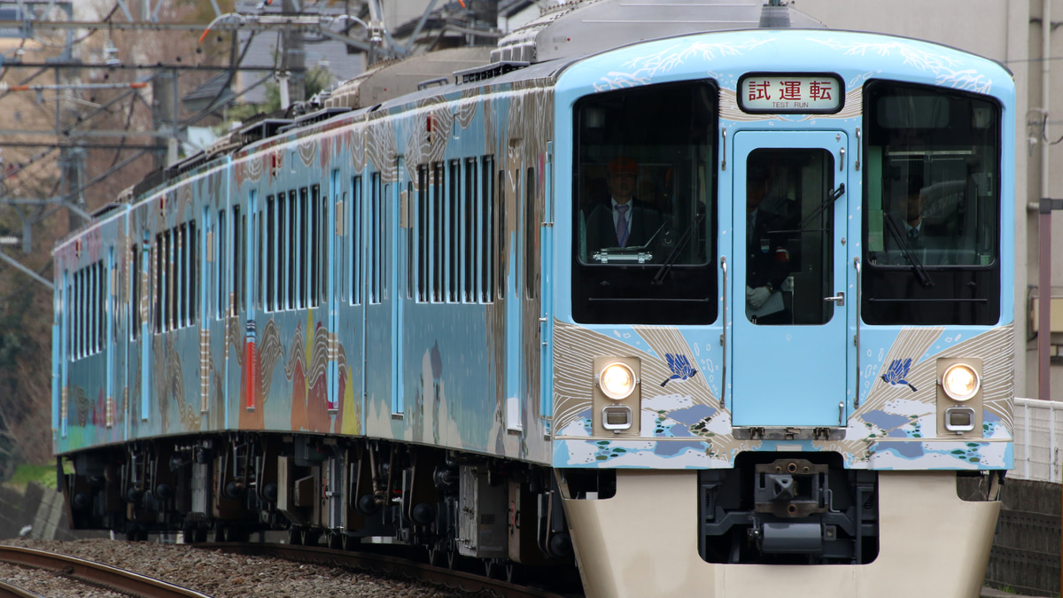西武】「52席の至福」塗装の4000系4009Fが試運転 |2nd-train鉄道ニュース