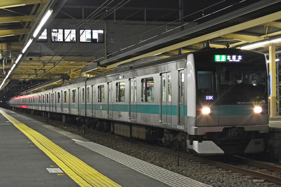 【JR東】E233系小田急線新百合ヶ丘以西での営業運転を開始の拡大写真