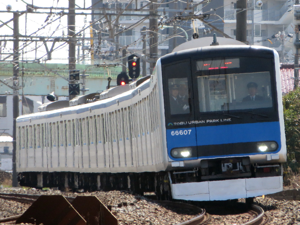 【東武】1800系1819F、60000系61607Fによる団体臨時列車運行の拡大写真