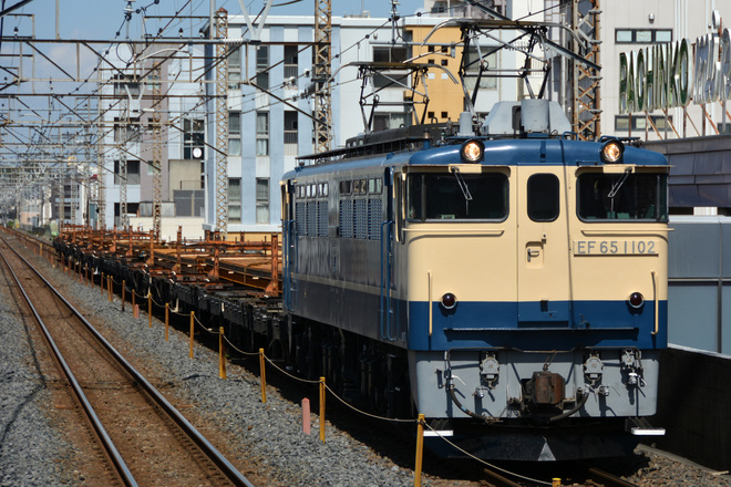 【JR東】EF65-1102牽引 新津工臨運転を南浦和駅で撮影した写真