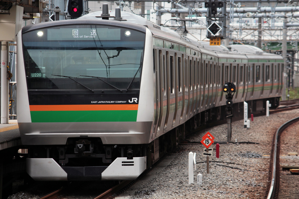【JR東】E233系ヤマU220編成東京総合車両センター出場の拡大写真
