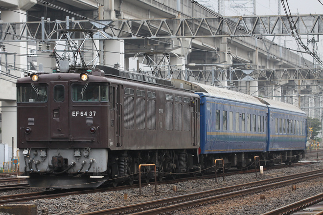 【JR東】オロハネ25-502・503廃車回送を尾久～赤羽間で撮影した写真