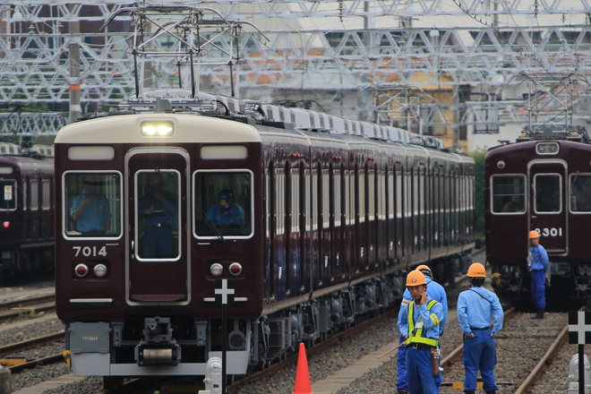 【阪急】7000系 7014Fリニューアル車ブレーキ性能試験実施を正雀駅で撮影した写真