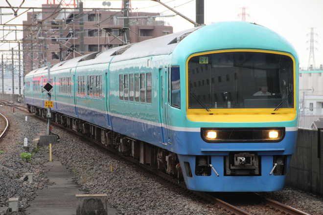 【JR東】快速「ブルーオーシャン外房」運転を西船橋駅で撮影した写真