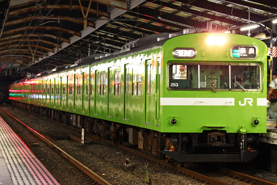 【JR西】奈良区103系使用の大阪環状線乗り入れ運用終了の拡大写真