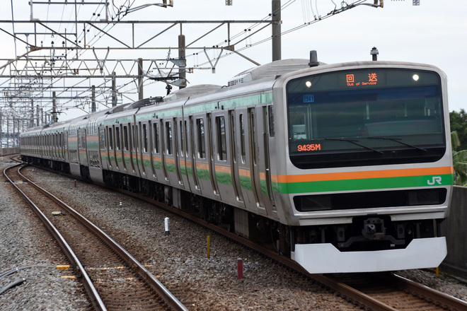 【JR東】E231系小山車 団体臨時列車で京葉線へを葛西臨海公園駅で撮影した写真