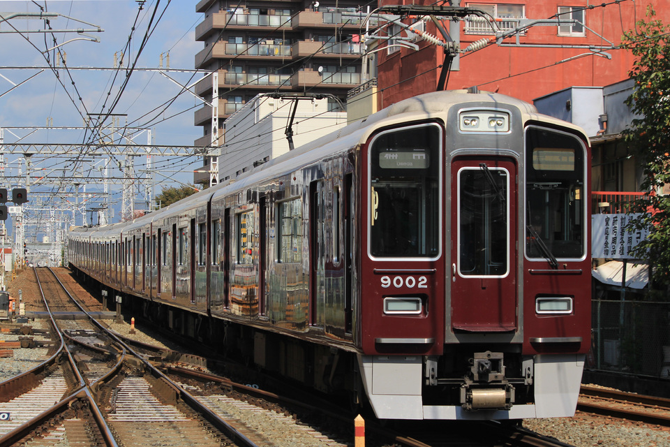 【阪急】9000系 9002F、宝塚線へ貸し出しの拡大写真