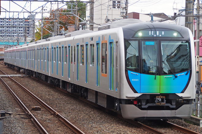 【西武】40000系40101F 新宿線で性能確認試運転を西武柳沢駅で撮影した写真