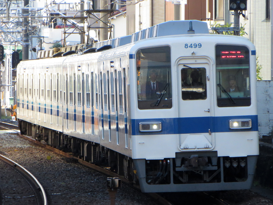【東武】8000系8199F 東上線 池袋へ試運転の拡大写真