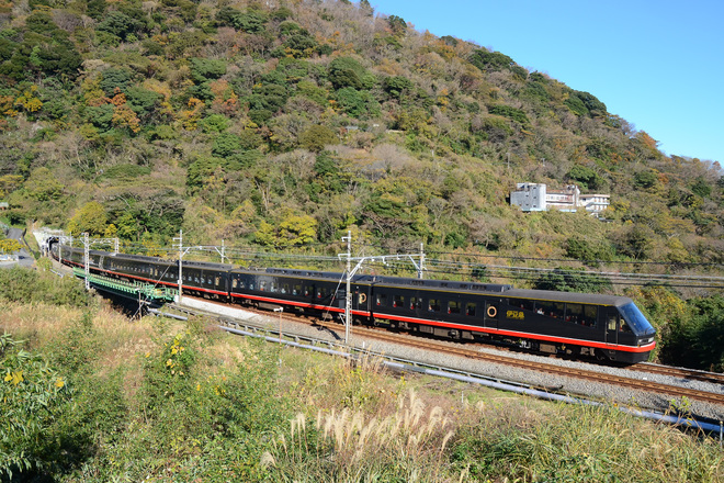 【伊豆急】2100系『黒船電車』 ロイヤルボックスを組込み普通列車に充当を伊豆高原～伊豆大川間で撮影した写真