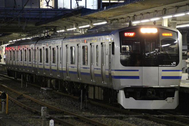 【JR東】内房線特別快速 運転終了を木更津駅で撮影した写真
