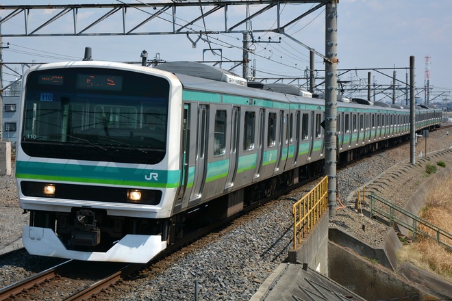 【JR東】E231系マト110編成 長野総合車両センターへ回送を吉川駅で撮影した写真
